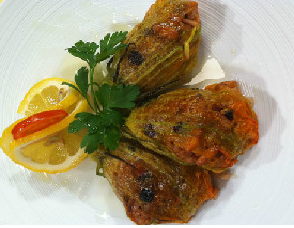 Kabak çiçeği dolması